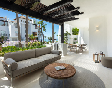 Apartment for sale in Marbella Golden Mile, Marina Puente Romano, Marbella - BEMA1323
