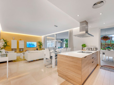 Apartment in Marbella — photo 5