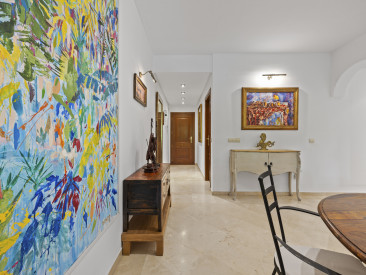 Apartment in Marbella — photo 2
