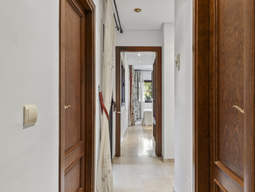 Apartment in Marbella — photo 3