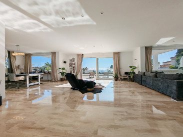 Villa in Marbella — photo 2