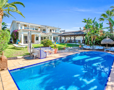 Villa for sale in Marbella East - BEMV1363