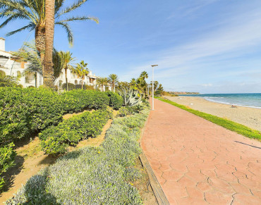 Apartment for sale in Estepona - TSEA4871923