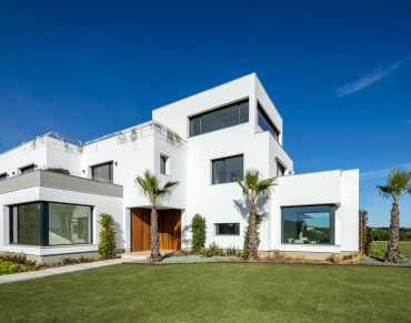 Villa for sale in Sotogrande - HRB-01388P