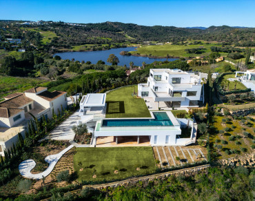 Villa for sale in Sotogrande - HRB-01388P
