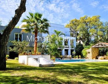 Villa for sale in San Roque, Sotogrande Alto, Sotogrande - b4047