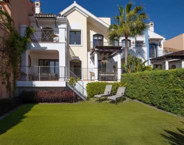 Town House for sale in Los Almendros - 79313KDT