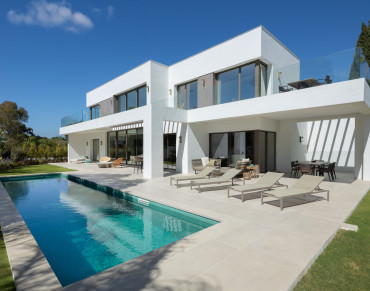 Villa for sale in Marbella Golden Mile - MPV6704