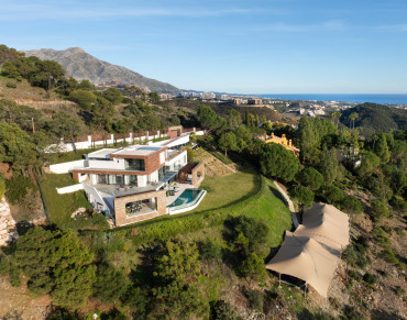 Villa for sale in El Madronal - SV2488