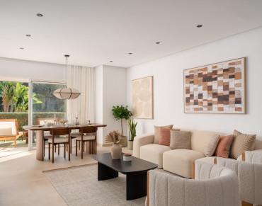 Apartment for sale in Nueva Andalucia, Pueblo de Las Brisas, Marbella - EJ1610