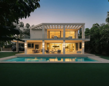 Villa for sale in La Quinta, Benahavís - EJ1605