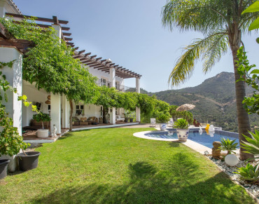 Villa for sale in Monte Mayor, Benahavis - 79311KDT