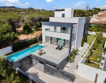 Villa for sale in Marbella East, Marbesa, Marbella - TA0953