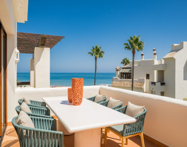 Apartment for sale in Estepona East, Bahía del Velerín, Estepona - TA0926