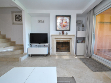Town House in Cabopino — photo 4