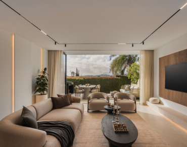 Town House for sale in Nueva Andalucia - HRB-01460P