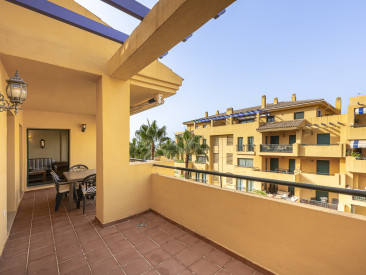 Apartment in Marbella — photo 5