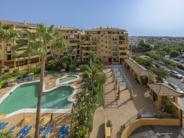 Apartment in Marbella — photo 2