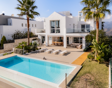 Villa for sale in El Soto de Marbella - 312564