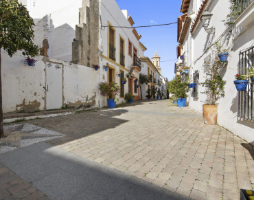 Land for sale in Estepona Town - TMRP1179