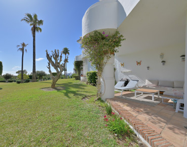 Apartment for sale in Calahonda - ST6263