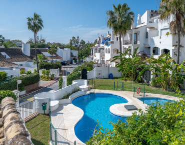 Apartment for sale in Puerto Banús - W-0481RL