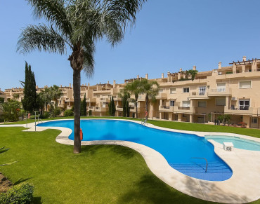 Apartment for sale in La Duquesa Golf, Manilva - 3028