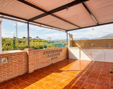 Villa for sale in Vélez-Málaga - HI2228