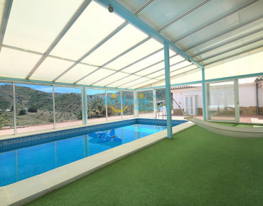 Villa for sale in Sedella - HI1919