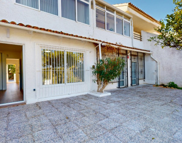 Apartment for sale in Villamartín, Orihuela Costa - MOVE-330