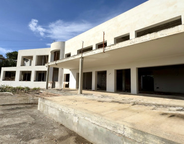 Villa for sale in La Reserva de Marbella - BOKW71