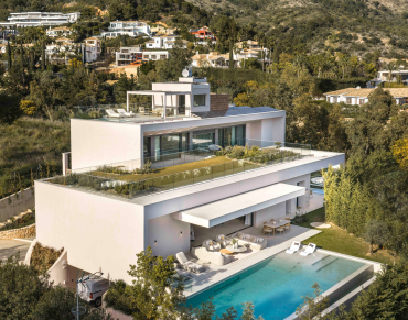 Villa for sale in Marbella Golden Mile, Cascada de Camojan, Marbella - W-048MNO