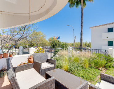 Apartment for sale in Benalmadena Costa, Benalmadena - YPC0190