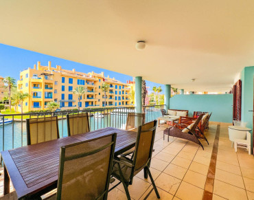 Apartment for sale in Sotogrande Marina - R5208634