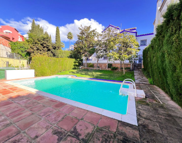 House for sale in Rio Real - R4871833