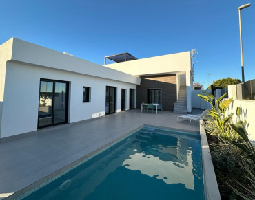 Detached for sale in Roldan - RH-RCPGM