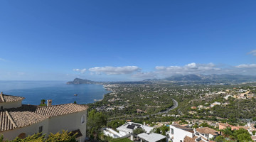 Villa for sale in Altea, Alicante €2.495.000 — photo 4 of 96