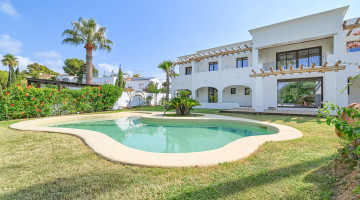 Villa for sale in Benissa, Alicante €2.590.000 — photo 3 of 144