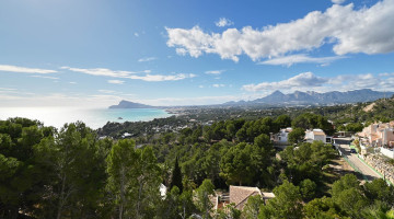 Villa for sale in Altea, Alicante €2.100.000 — photo 3 of 219