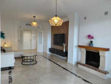 Apartment in Marbella — photo 3