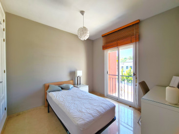 Town House in Estepona — photo 2