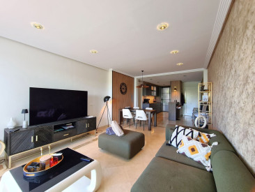 Apartment in Benahavis — photo 3