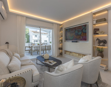 Town House for sale in Nueva Andalucia - HRB-01495P