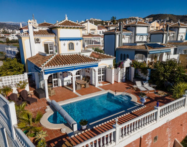 Villa for sale in Torrox Costa - MEO2602E
