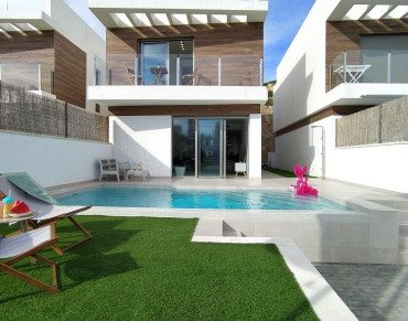 Villa for sale in Villamartín, Orihuela - DLS0495