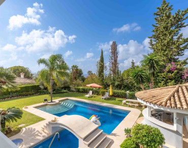 Villa for sale in La Capellanía, Benalmádena - DGO0275E