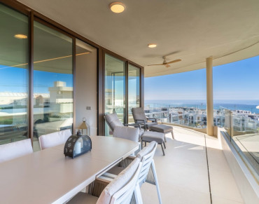 Apartment for sale in El Higueron, Fuengirola - FLP0313