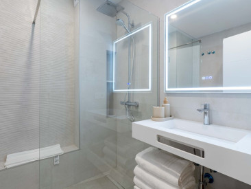 Apartment in Estepona — photo 3