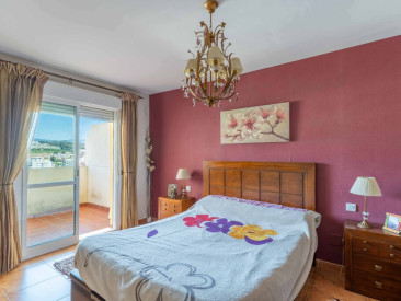Apartment in Estepona — photo 4
