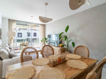 Apartment in Elviria — photo 2